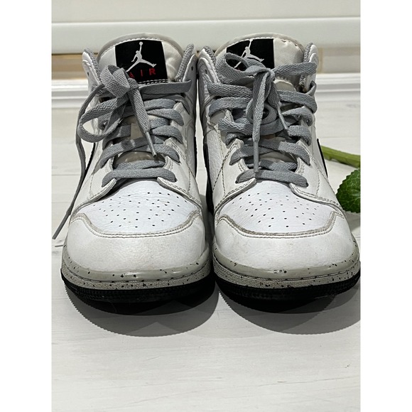 Nike Air Jordan 1 Mid SE White‎ Black Cement GS Sz 6Y / 38.5 Basketball Shoes main image 7